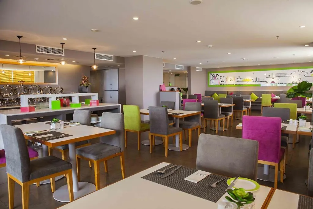 Emm Hotel Saigon Хошимин 3*,  Вьетнам