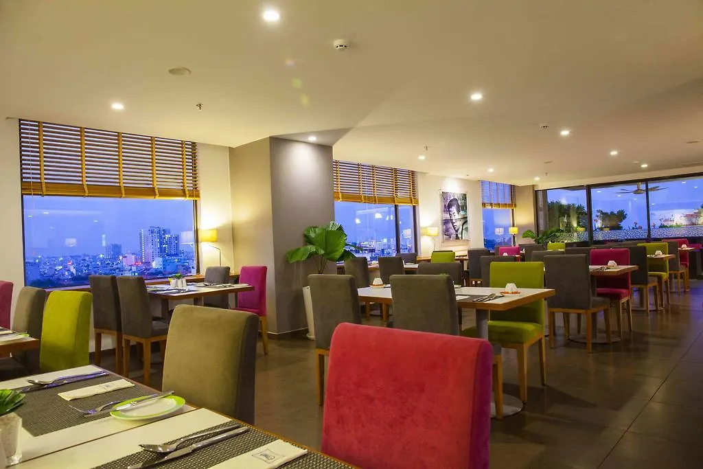 ***  Emm Hotel Saigon Хошимин Вьетнам